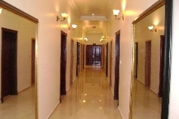 Victoria Crown Plaza Hotel (Lagos)